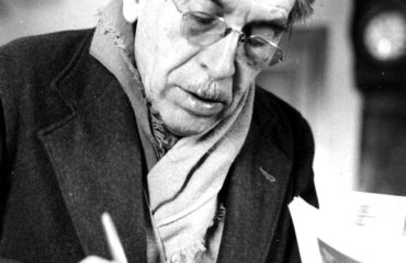 Léon Moussinac à son bureau 1963